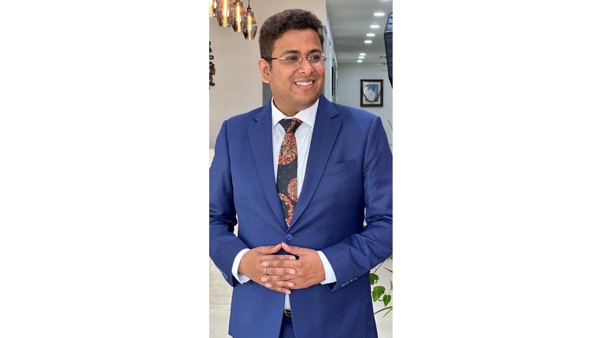 Dr. Tarang Krishna